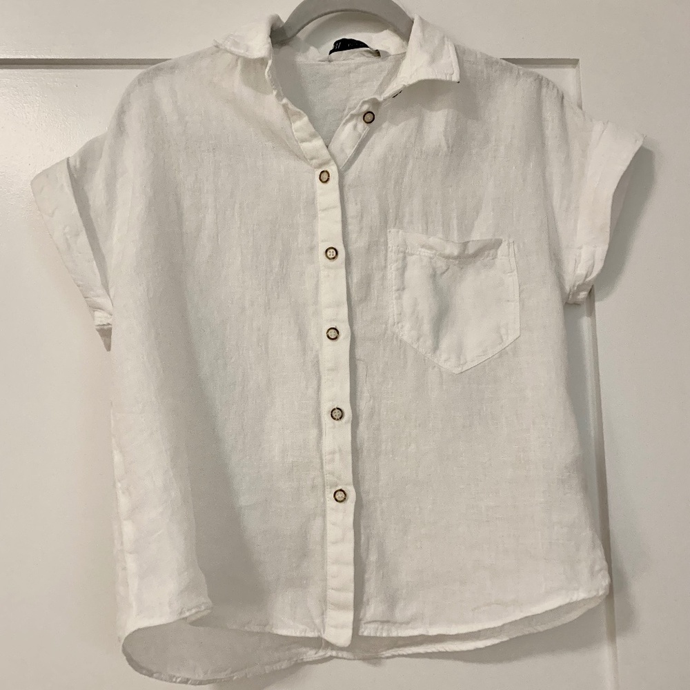 ZARA Short sleeve white linen button shirt/ Size: S